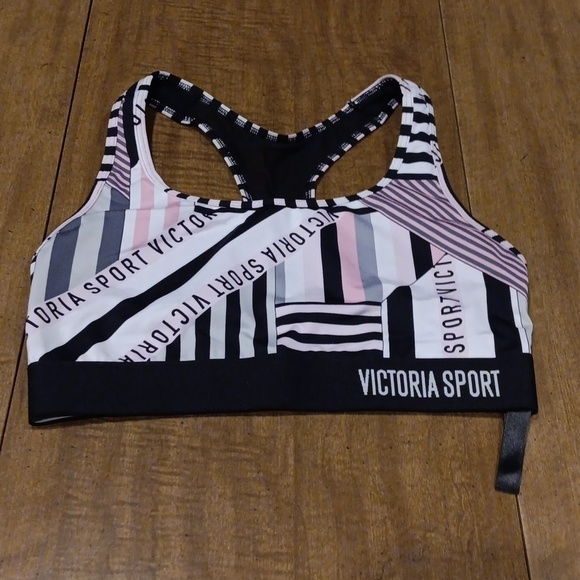 Victoria secret sports bra junior size small - Picture 2 of 4